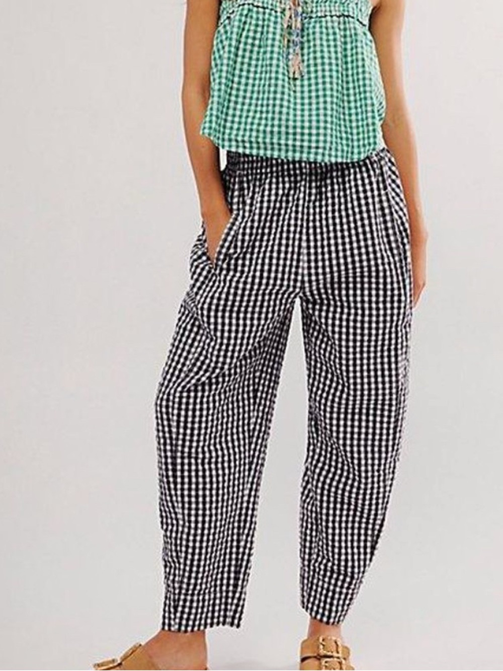 Free People Preppy Poplin Gingham Pants.
Size XS